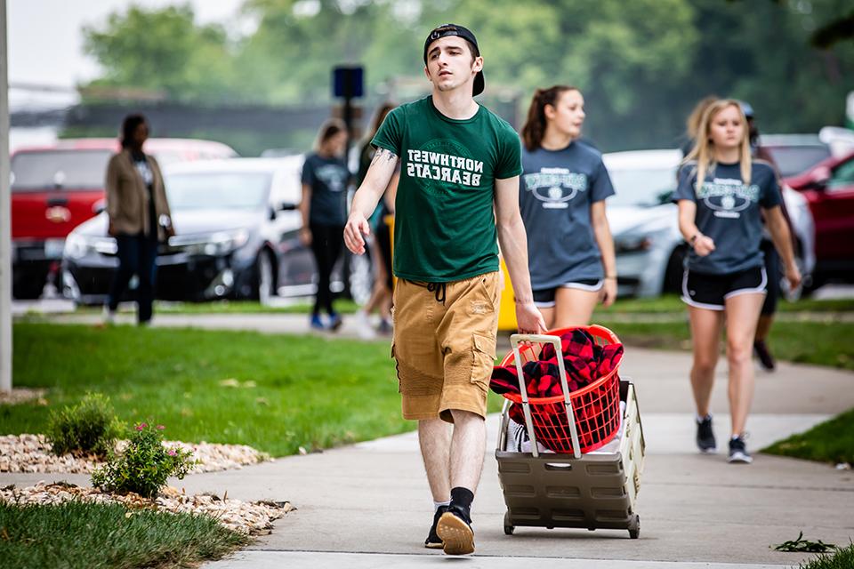 Students encouraged to reduce waste April 15-26 during biannual Big Green Move Out